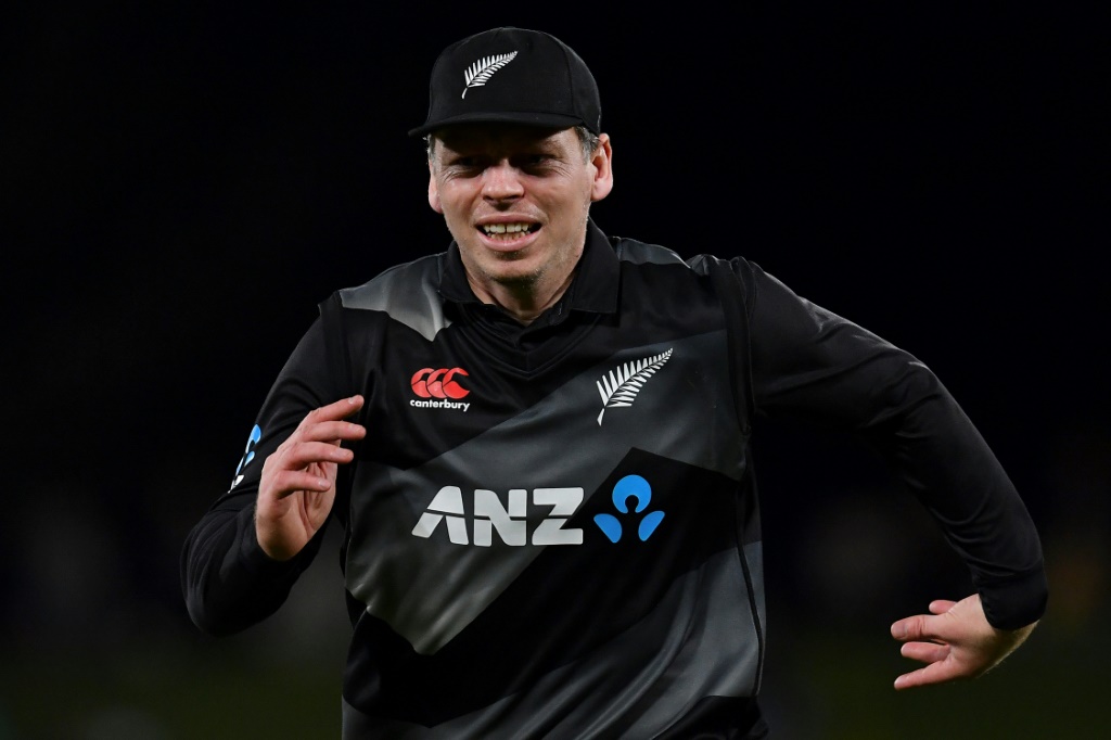 Bracewell back from injury to captain New Zealand on Pakistan tour