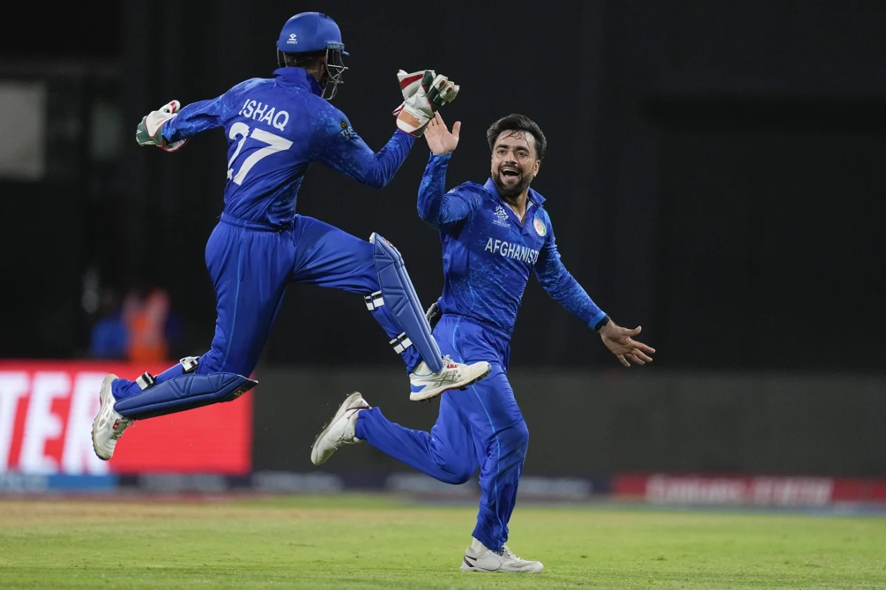 Afghanistan knock out Australia and Bangladesh to go to dream semis