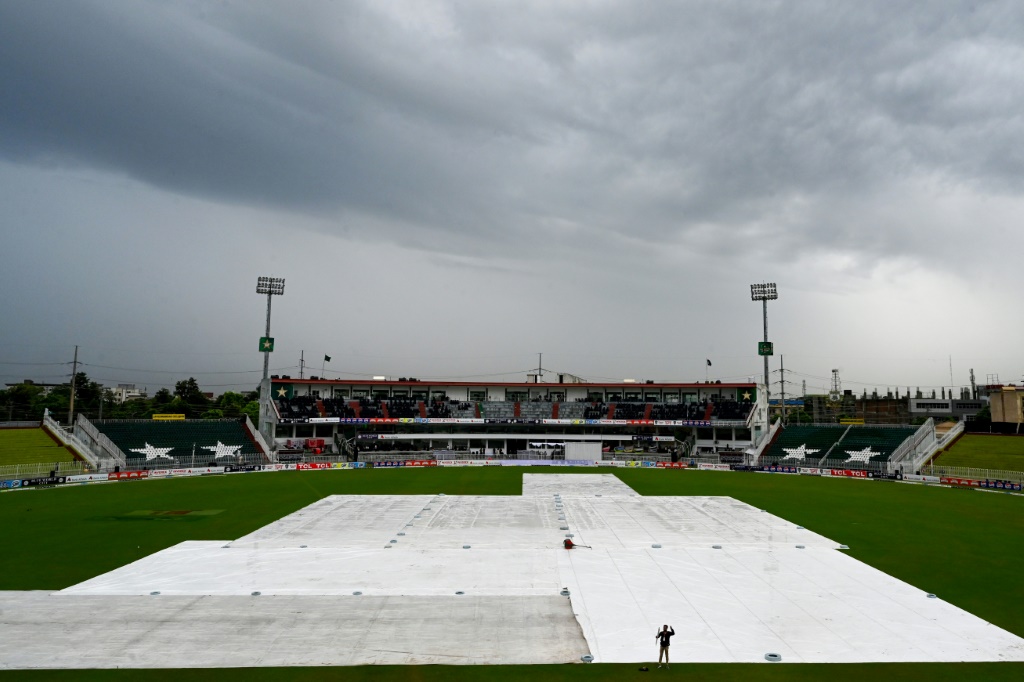 Rain washes out opening day of Pakistan-Bangladesh second Test