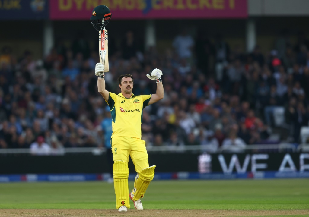 Head's hundred seals Australia win over England