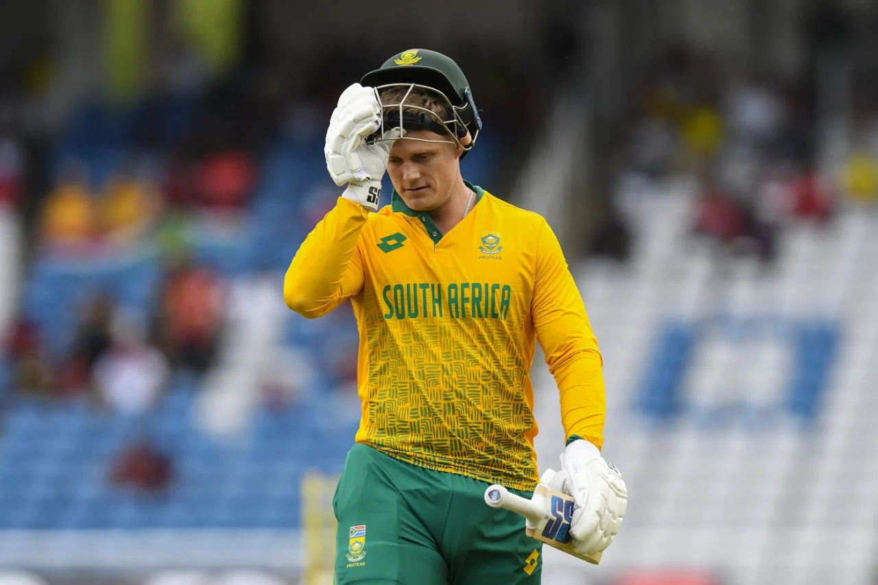 South Africa trounce Ireland by 139 runs in first ODI