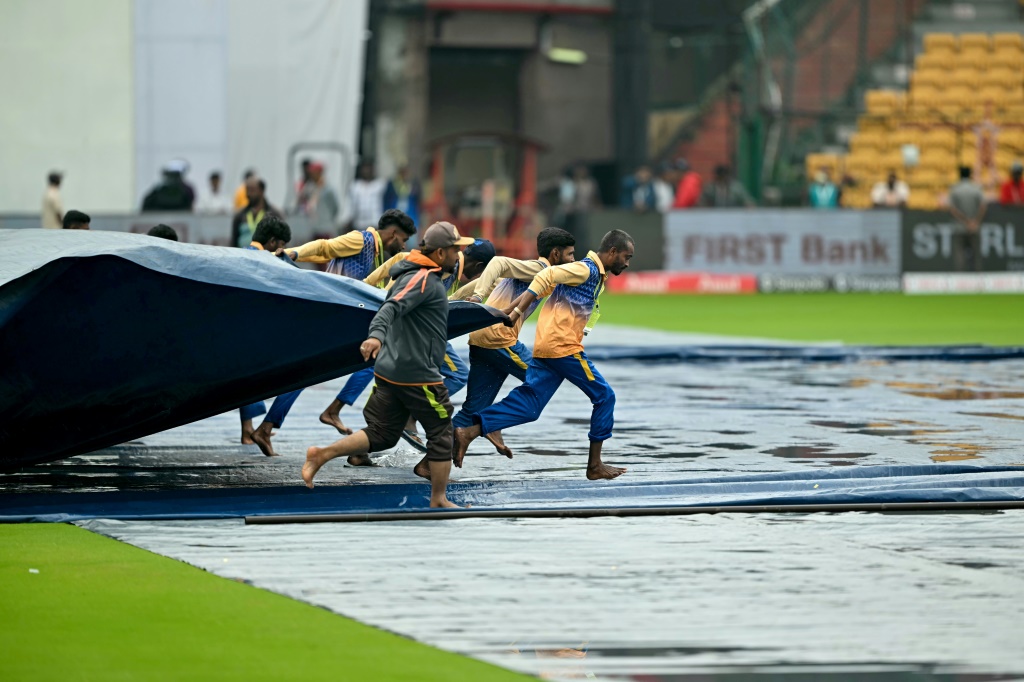 Rain washes out day one of India-New Zealand Test