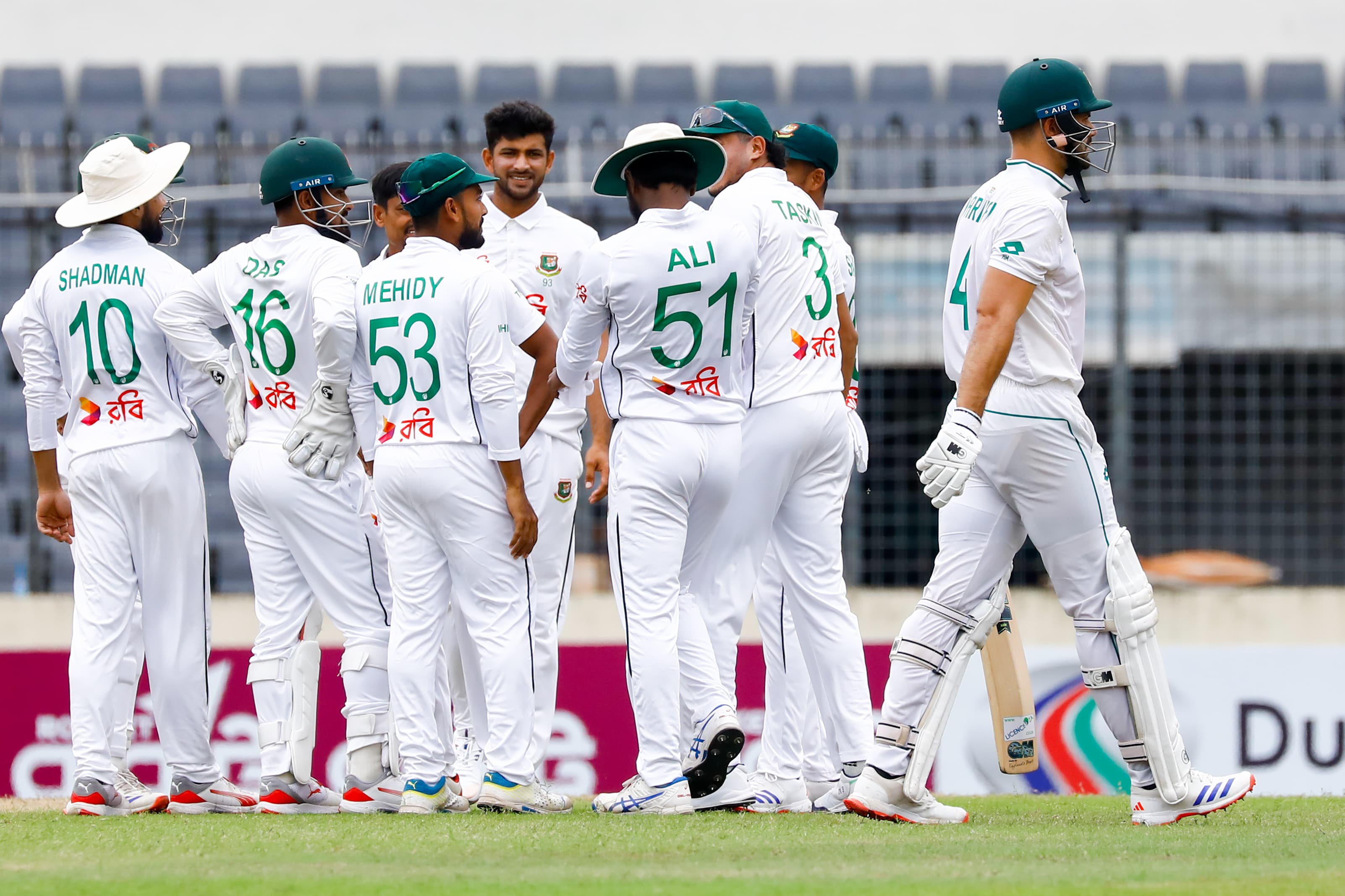 চট্টগ্রামে ভালো করবেন মিরাজ-নাঈম, বিশ্বাস তাইজুলের