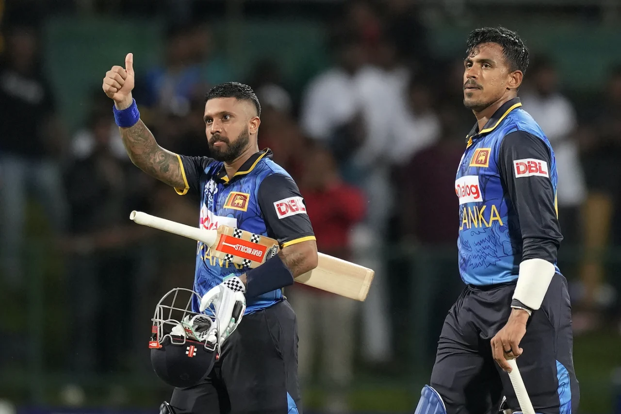 Kusal Mendis defies injury as Sri Lanka beat New Zealand to clinch ODI series