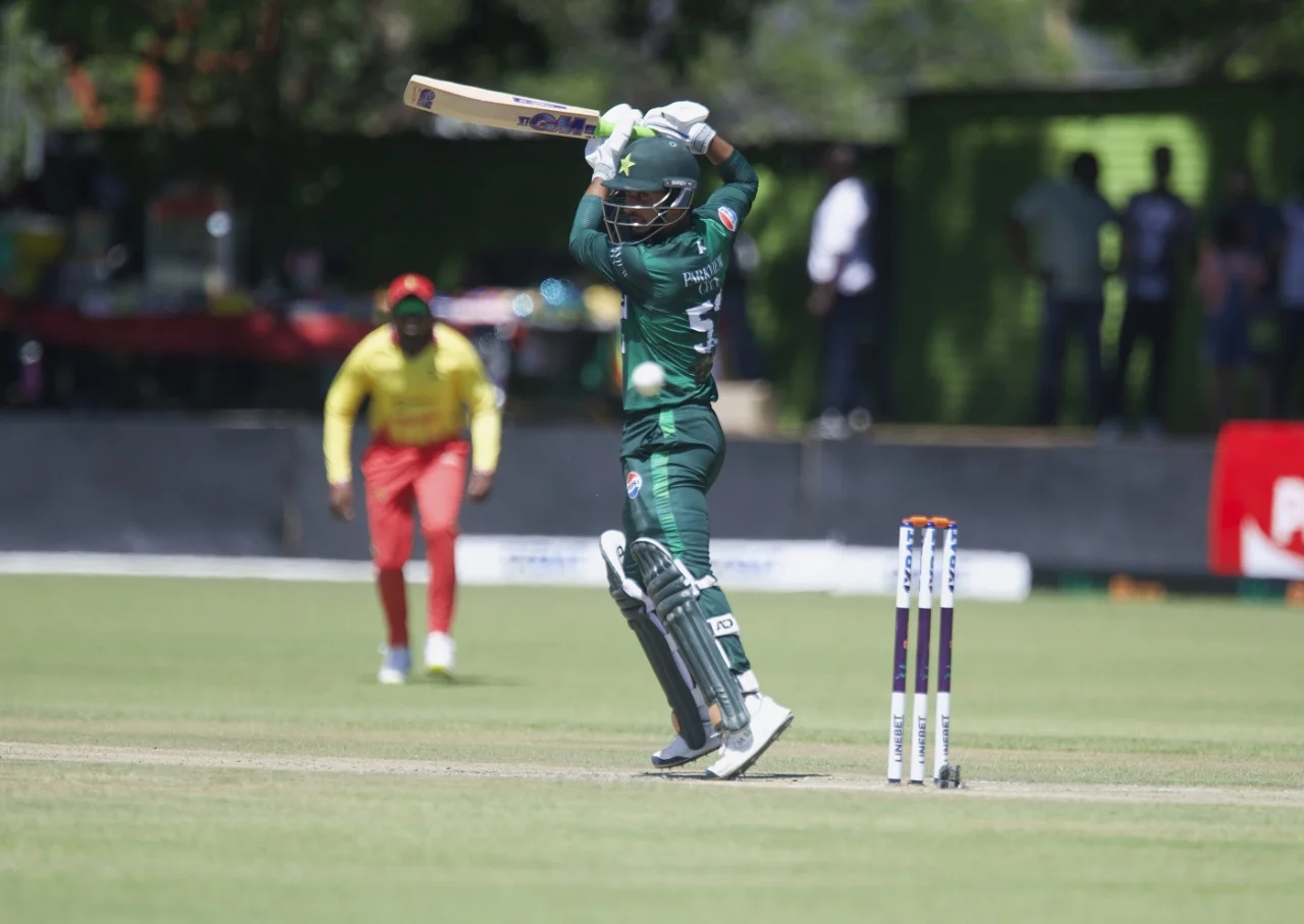 Pakistan cruise to opening T20 win over Zimbabwe