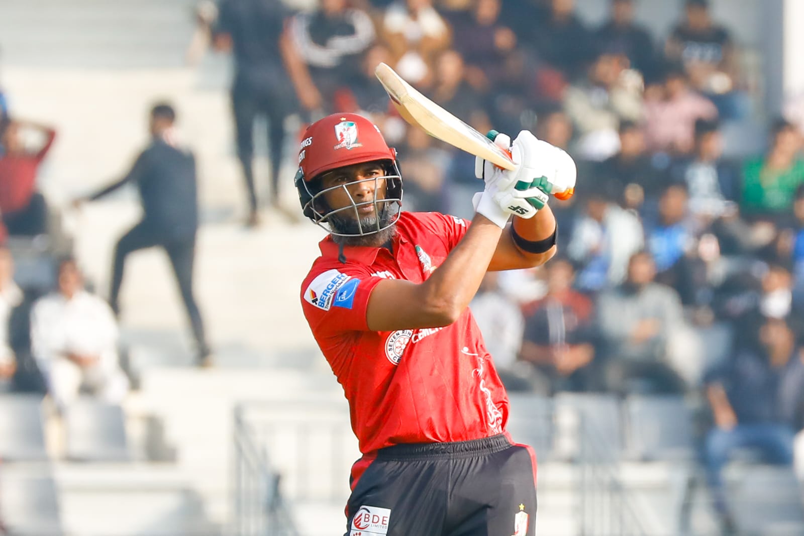 Mahmudullah hits a fifty against Khulna, Cricfrenzy