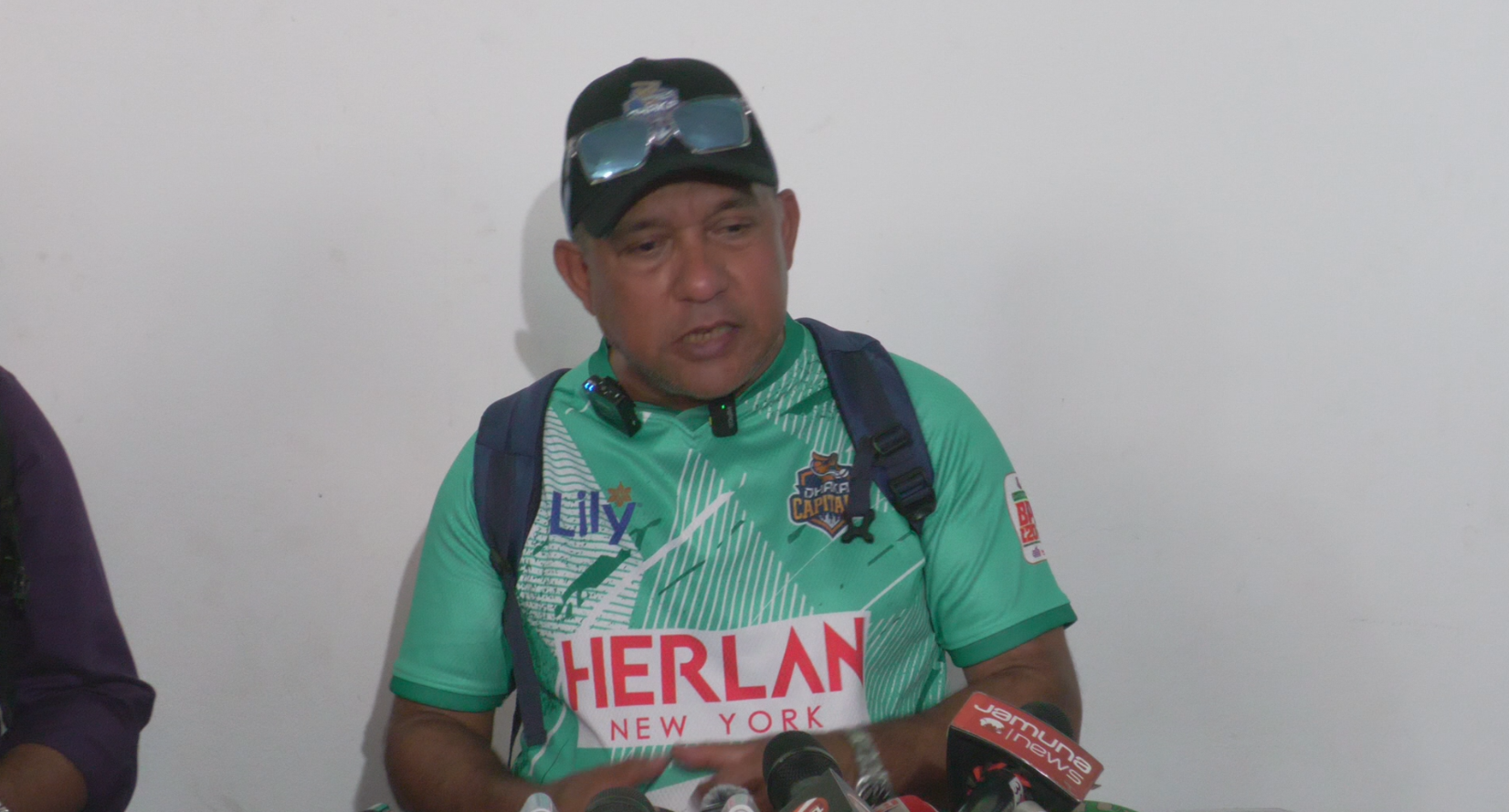 Dhaka's coach Khaled Mahmud, Cricfrenzy