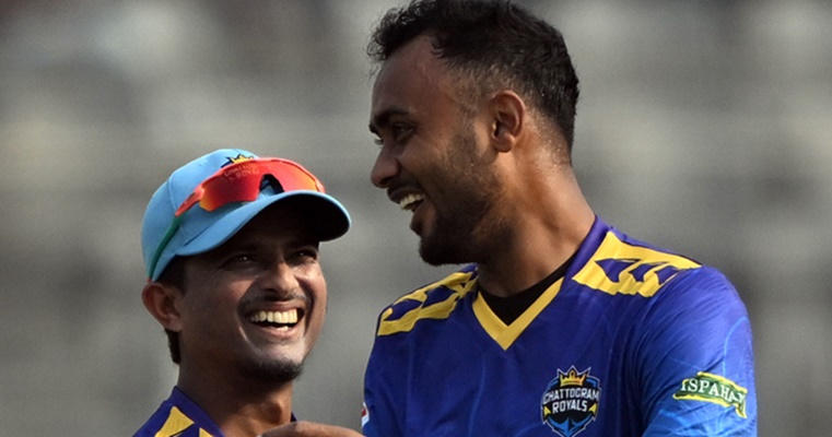 মেহেদীর প্রতি কৃতজ্ঞ শরিফুল