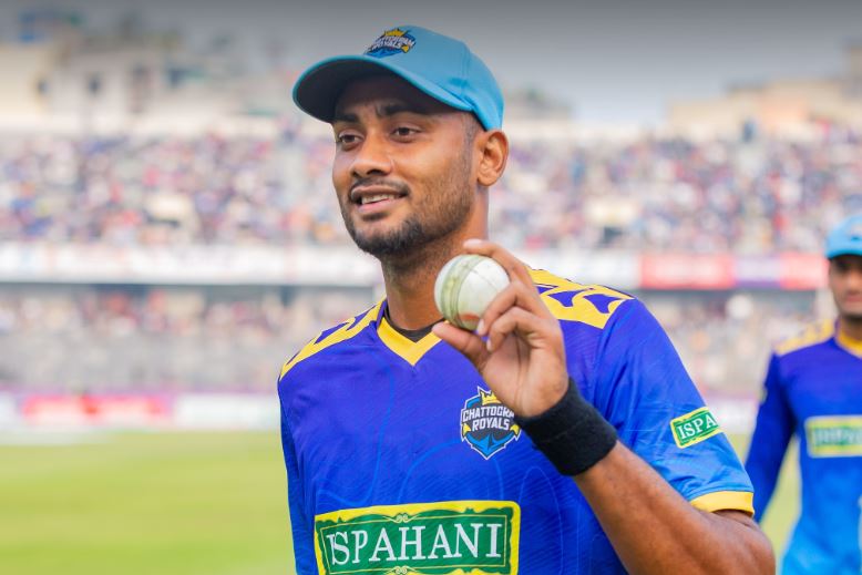 বিপিএলে ভুল শুধরাতে শরিফুলের ‘ব্যক্তিগত ডাটা অ্যানালিষ্ট’