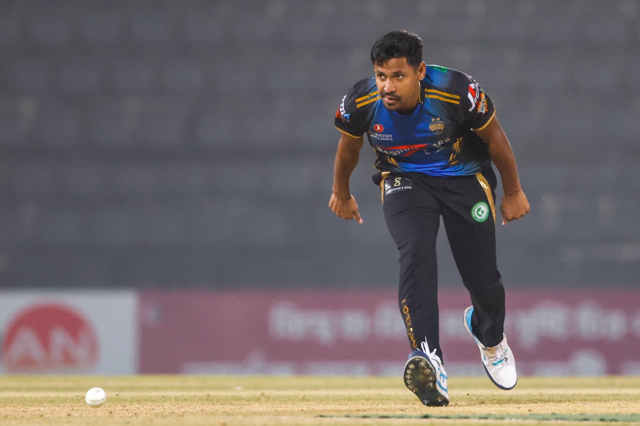 মুস্তাফিজকে নিয়ে ভয়ে ছিল রংপুর