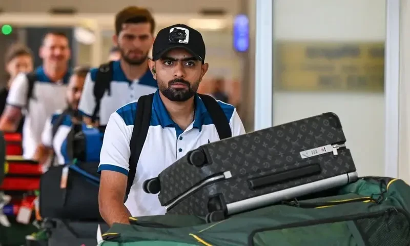 বয়কটের গুঞ্জনের মাঝেই কলম্বোর টিকিট কাটলো পাকিস্তান