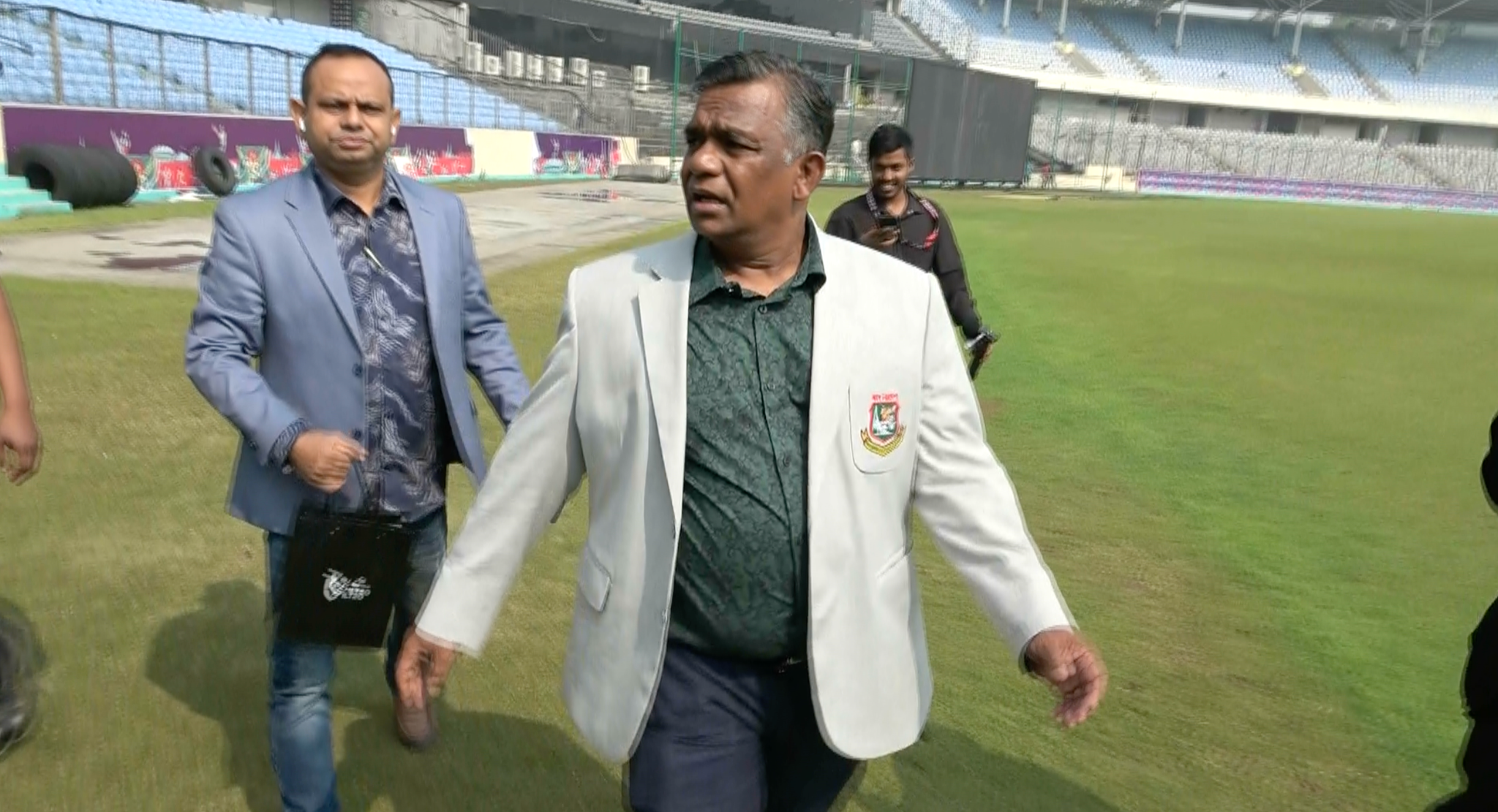 Rumours end as BCB President spotted in Mirpur