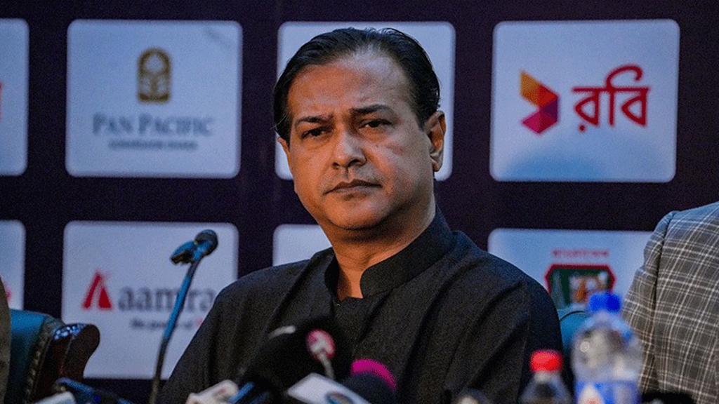 আসিফ আকবর