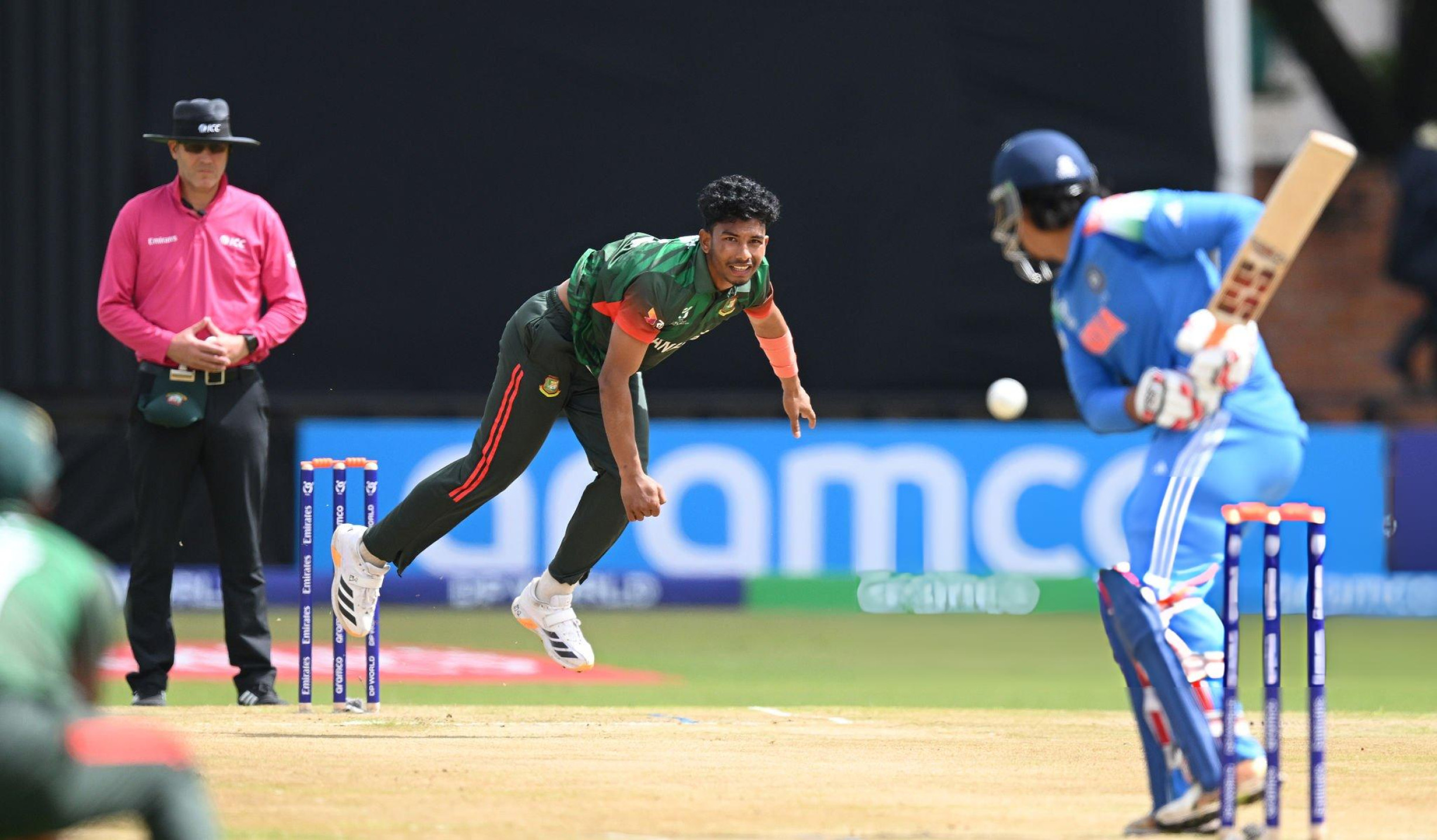 বিপজ্জনক সূর্যবংশীকে ফেরালেন ইমন