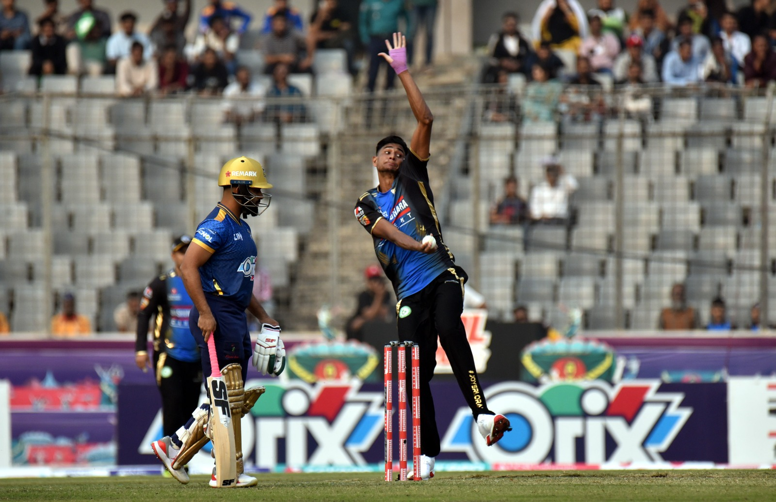 ঢাকাকে বিদায় করে প্লে অফে রংপুর