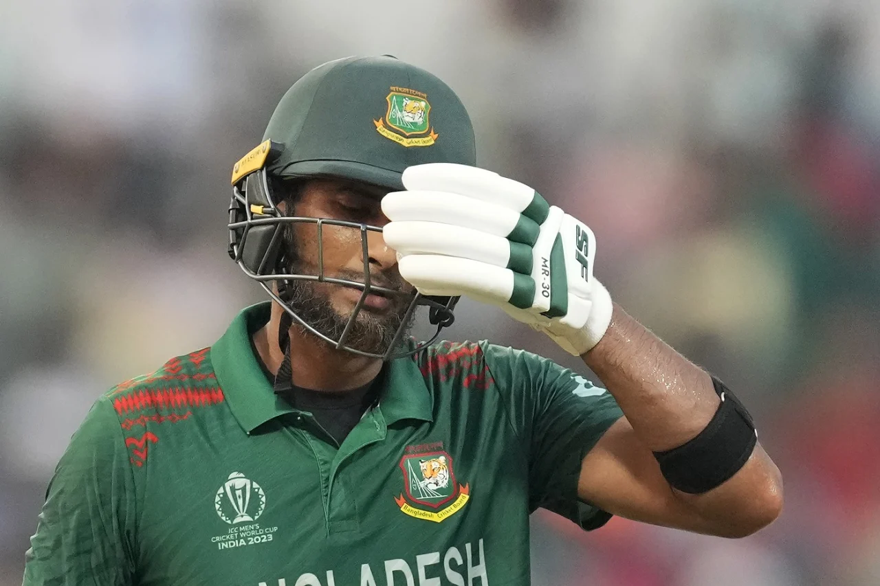 ডেঙ্গুতে আক্রান্ত হয়ে হাসপাতালে ভর্তি মাহমুদউল্লাহ