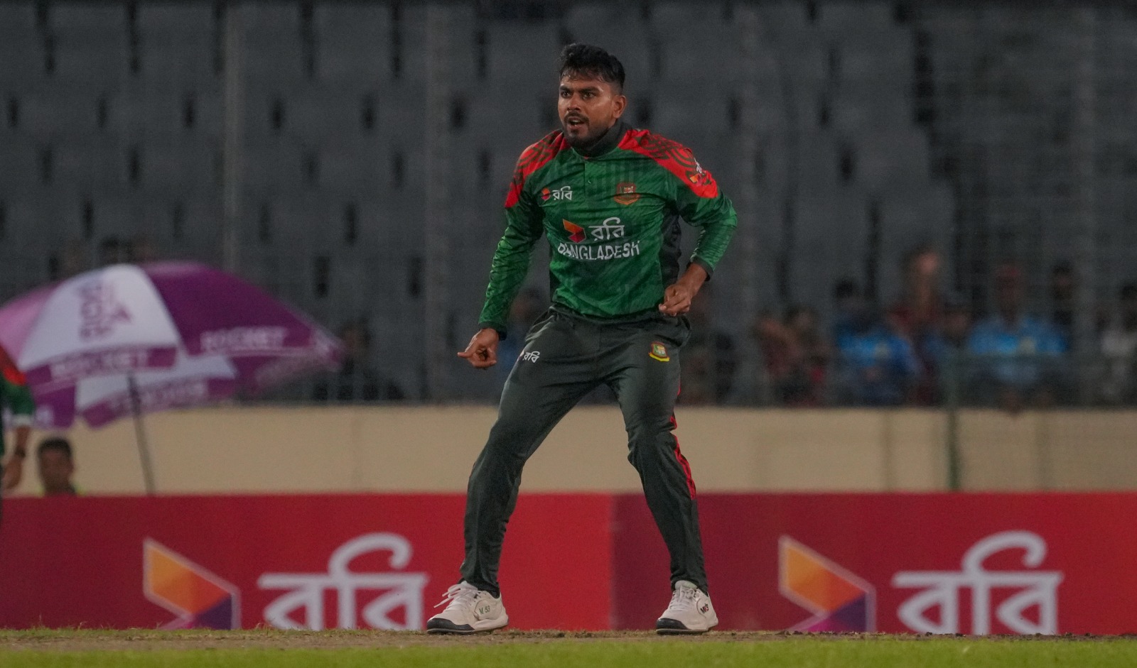 সব সিদ্ধান্ত সালাহউদ্দিন স্যার নেন না: মিরাজ