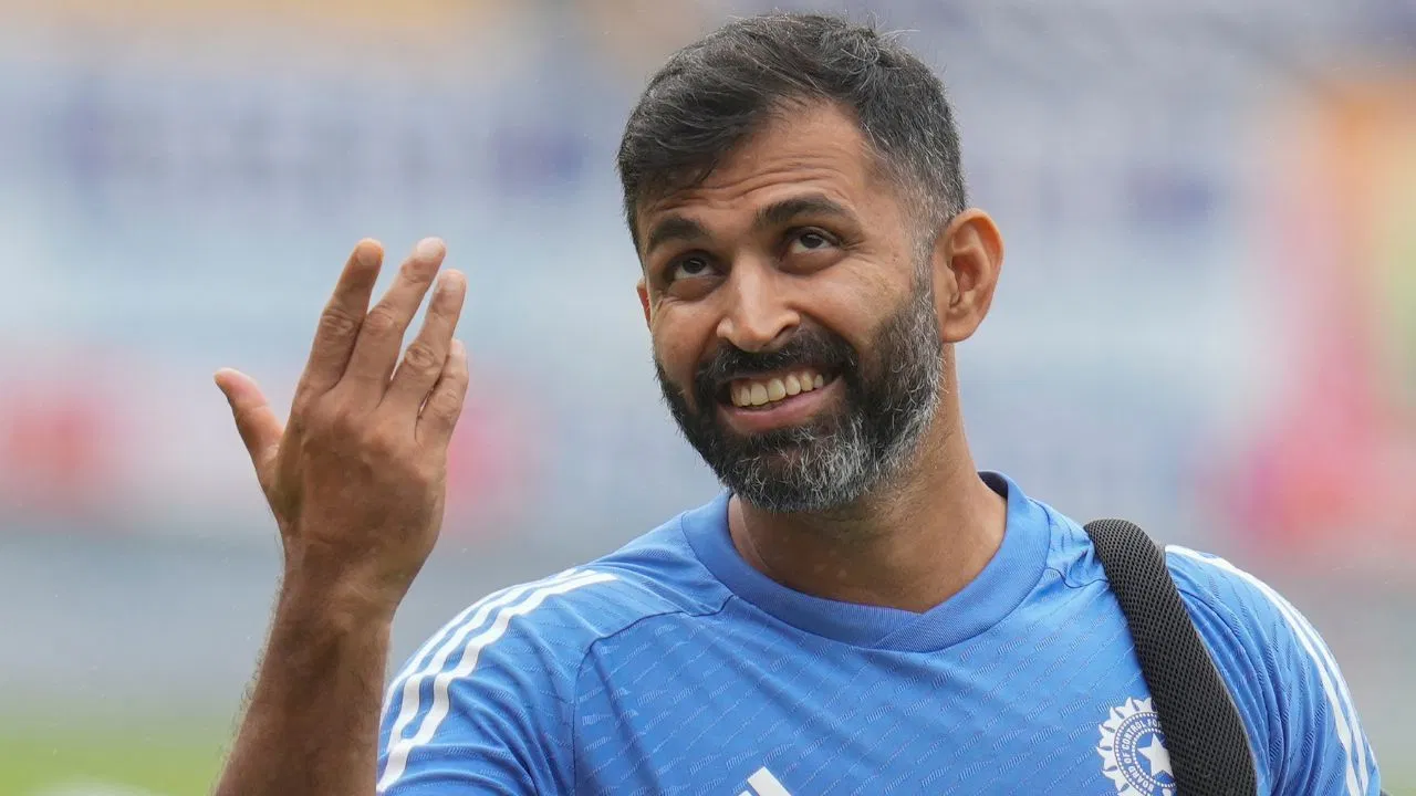 কলকাতার প্রধান কোচের দায়িত্ব পাচ্ছেন অভিষেক নায়ার
