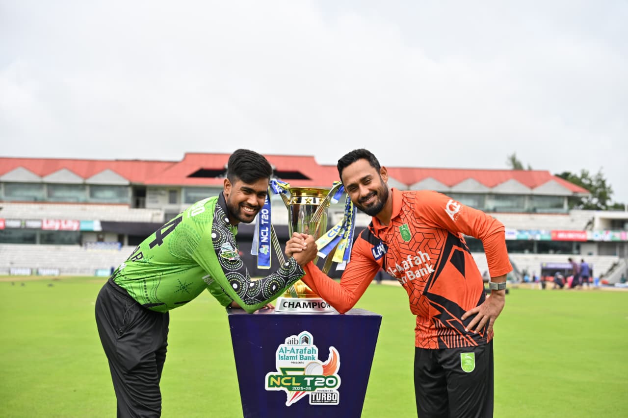 মোমেন্টাম ধরে রেখে টানা দ্বিতীয় শিরোপা জিততে চান আকবর