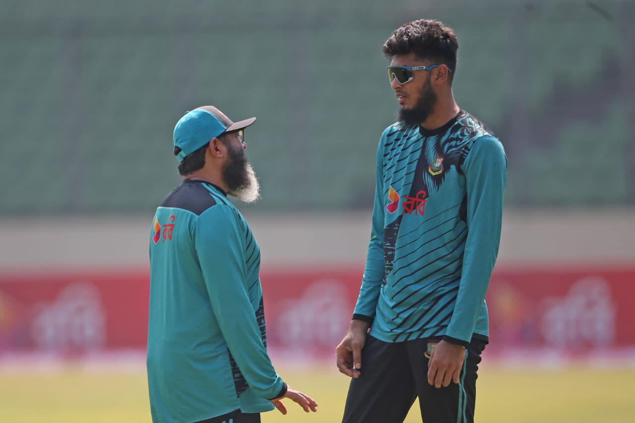 Mushtaq Ahmed backs Rishad for Test cricket