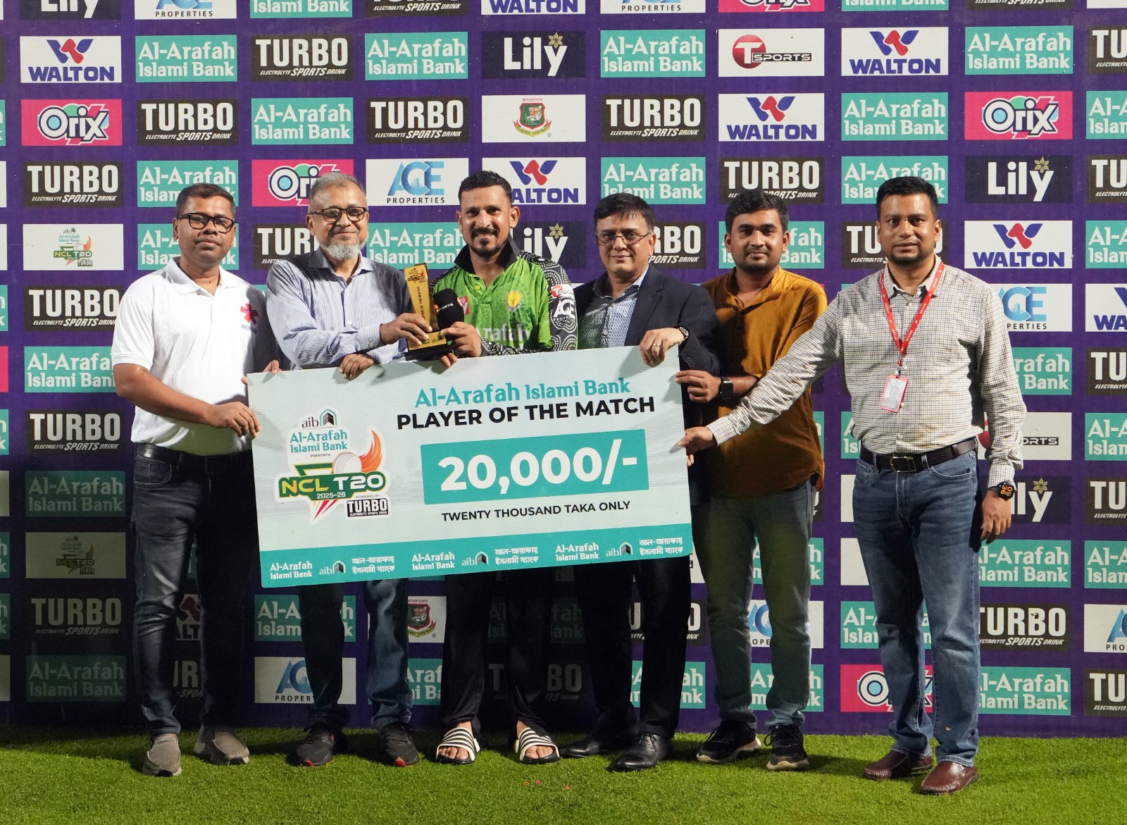 নাসিরের হাফ সেঞ্চুরিতে ফাইনালে রংপুর