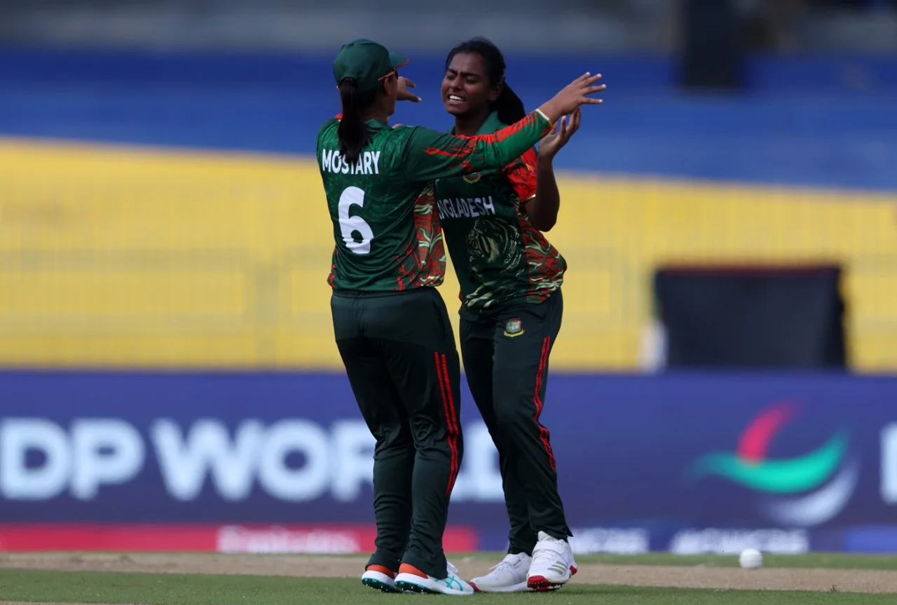 Pakistan Women stumble to 129 against Bangladesh