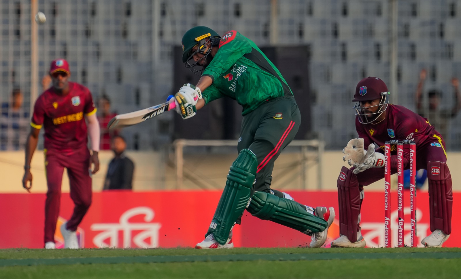 সুপার ওভারে রিশাদের না নামানোর কারণ জানালেন সৌম্য