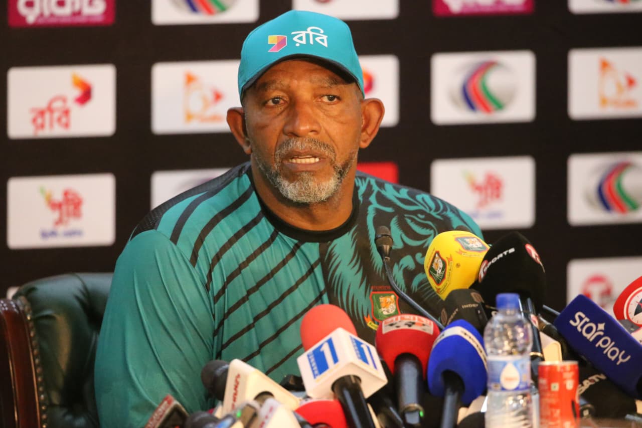 ‘জাতীয় ক্রিকেটার হিসেবে সামাজিক মাধ্যমে এসবের জবাব দেয়া উচিত নয়’