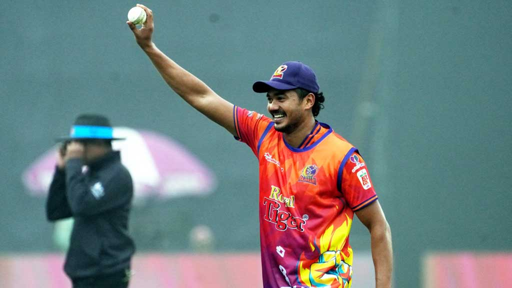 আইএল টি-টোয়েন্টির নিলামে অবিক্রিত তাসকিনও