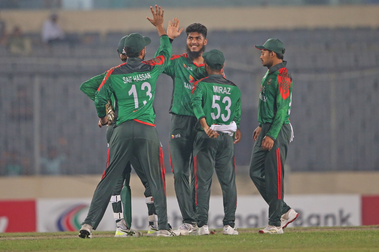 ওয়েস্ট ইন্ডিজকে গুঁড়িয়ে সিরিজ জিতল বাংলাদেশ