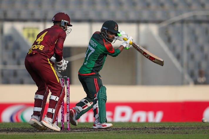 Bangladesh bowled out for 207 in ODI opener against Windies