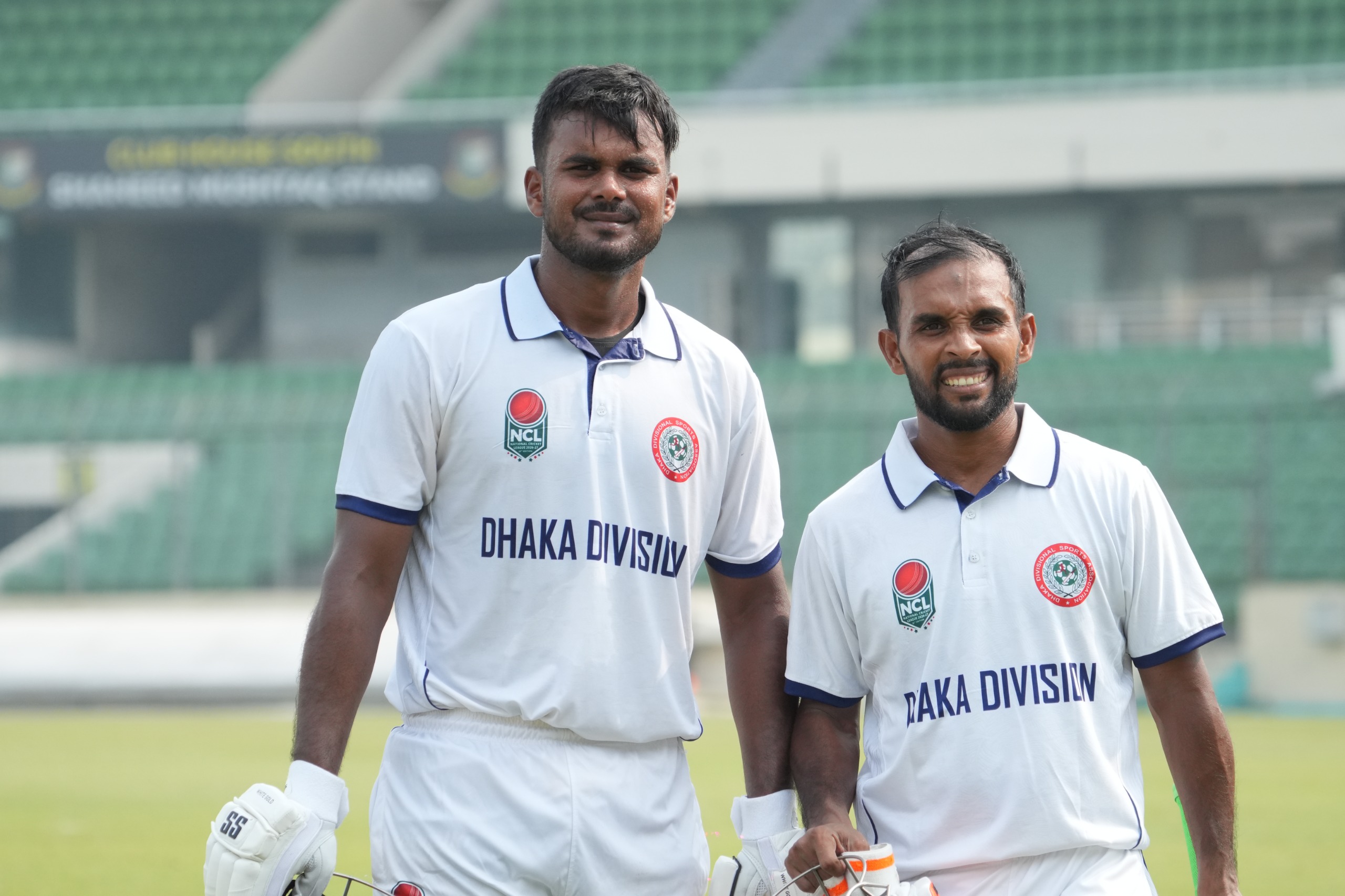 তাইবুর-সুমনের জুটিতে ঘুরে দাঁড়াল ঢাকা, শেষ বিকেলে বিপর্যয়ে রংপুর