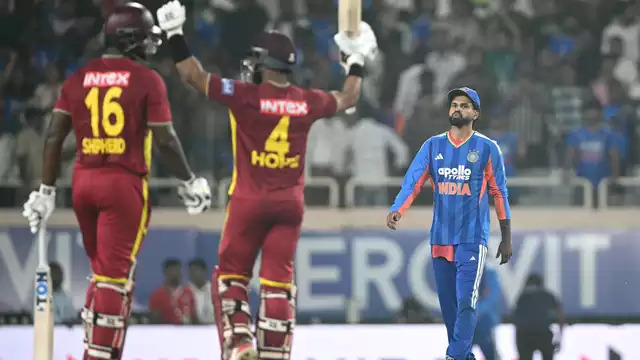 হোপের বিধ্বংসী সেঞ্চুরি, ২৪৯ করেও হারল ভারত