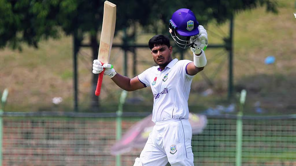 মাহফিজুলের সেঞ্চুরি, জাকিরের ৭১