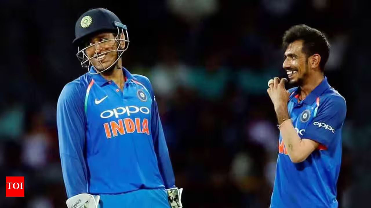 ‘৫০ শতাংশ কাজ সহজ করে দিতেন ধোনি’