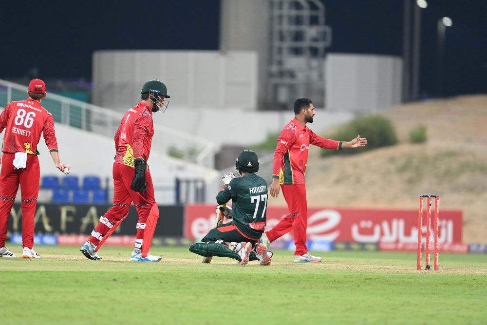 জিম্বাবুয়ের কাছে হেরে ত্রিদেশীয় সিরিজ শুরু বাংলাদেশের