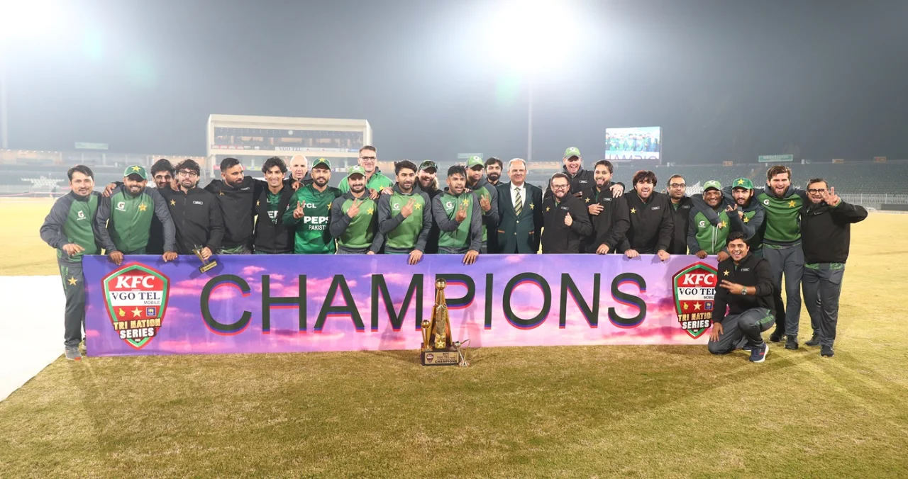 Pakistan rout Sri Lanka to win T20I tri-series