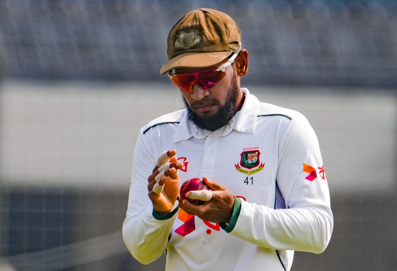 একশতেই থামতে চান না মুশফিক