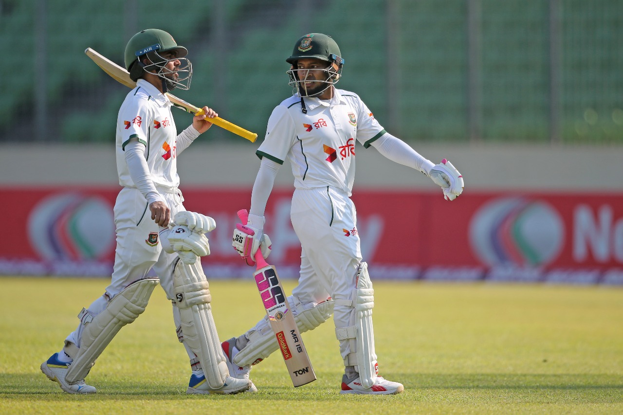 মুশফিক দেখেই প্যানিকড হচ্ছেন না মুমিনুল