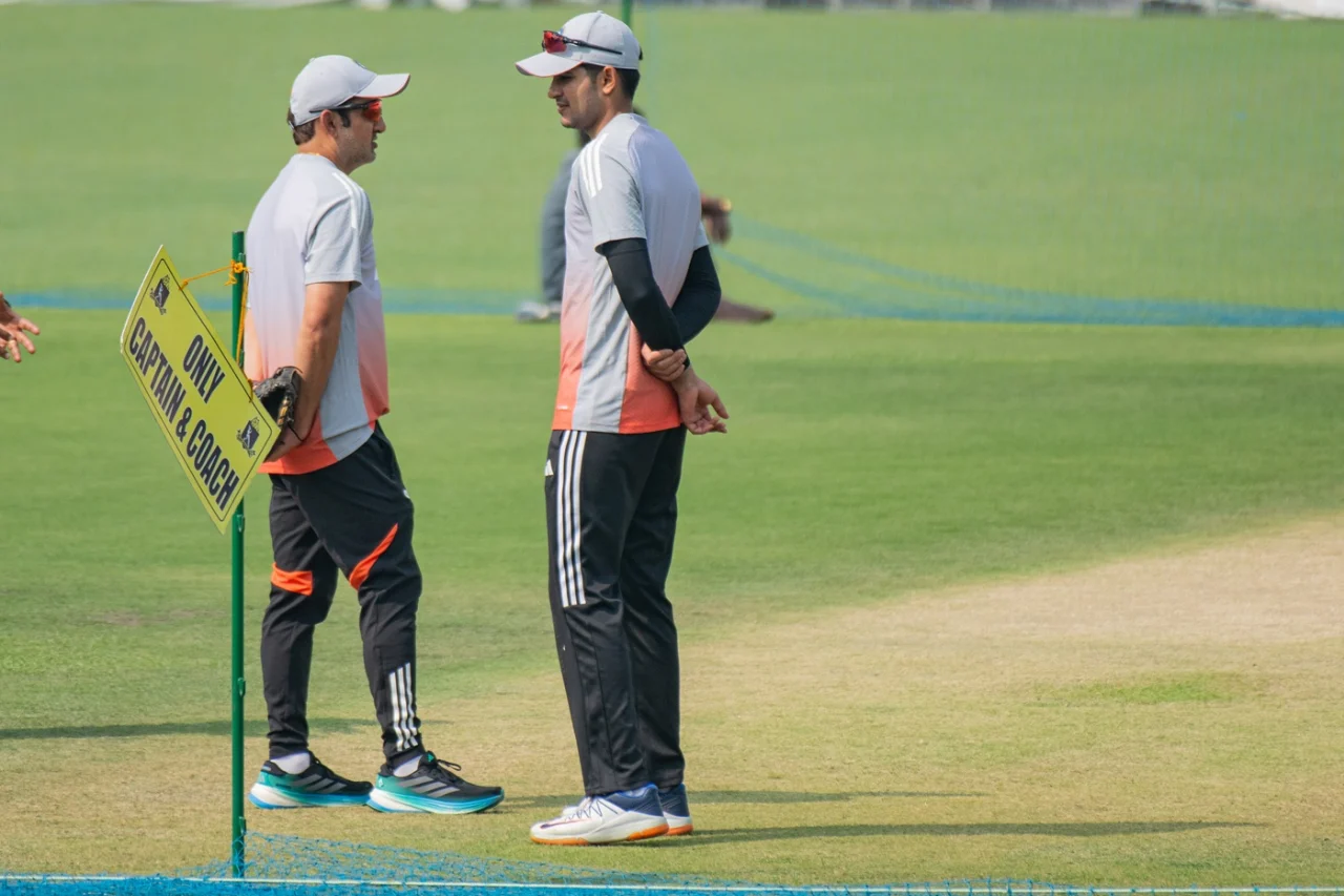 উইকেটে কোনো দৈত্য-দানব ছিল না, ব্যাটারদের দায় দিয়ে গম্ভীর