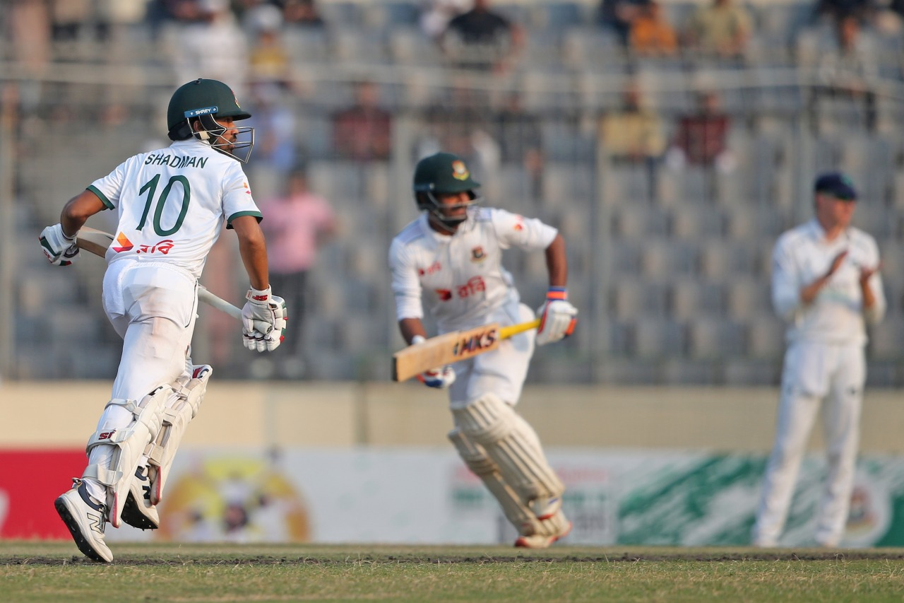 মিরপুরে চালকের আসনে বাংলাদেশ