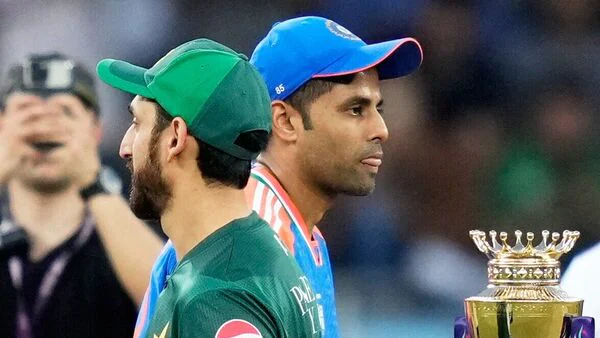 টি-টোয়েন্টি বিশ্বকাপে ভারত-পাকিস্তান ম্যাচ ১৫ ফেব্রুয়ারি