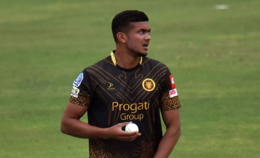 ফ্লেচারকে বোল্ড করলেন তাসকিন