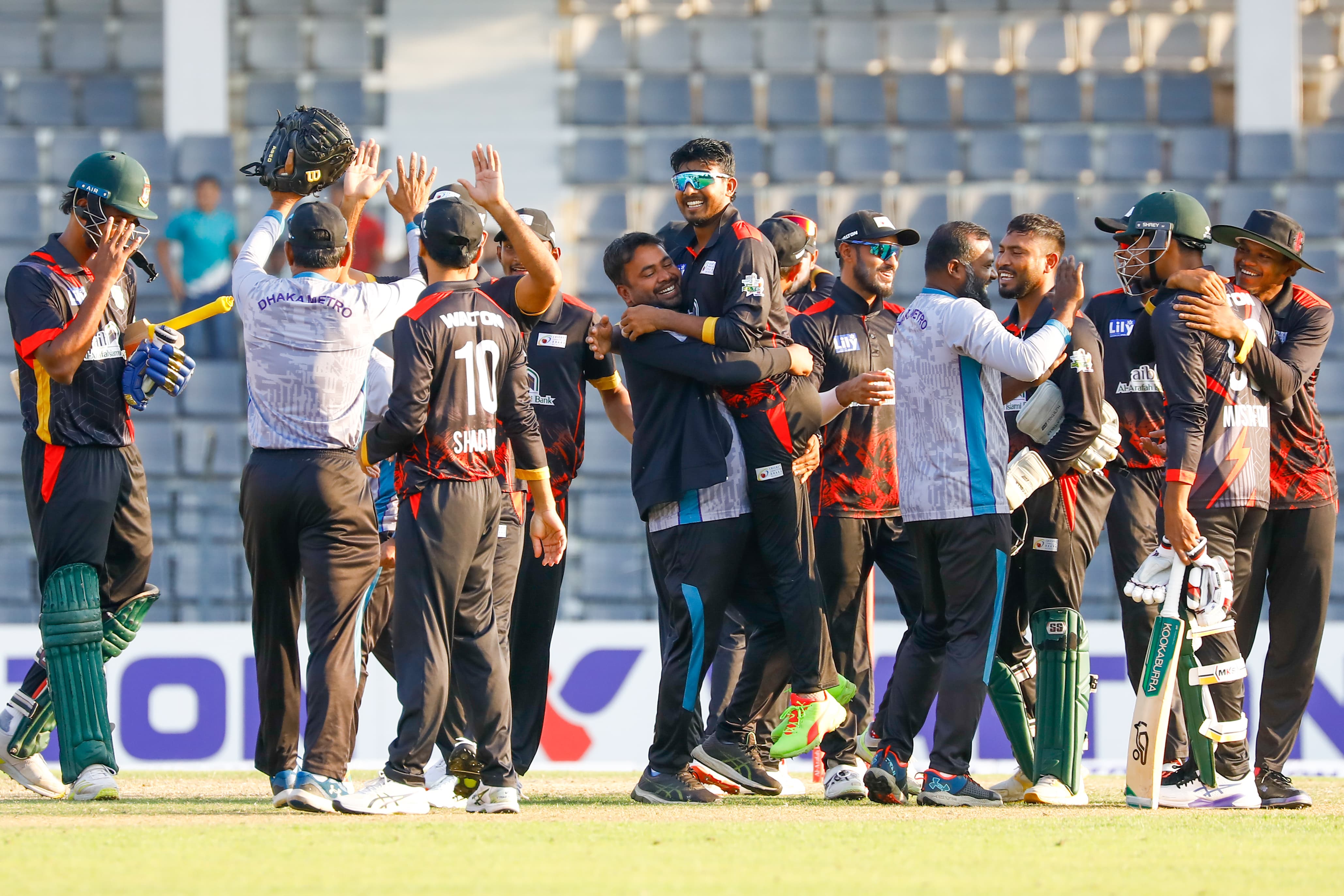 Dhaka Metro celebrate after reaching NCLT20 final, Cricfrenzy