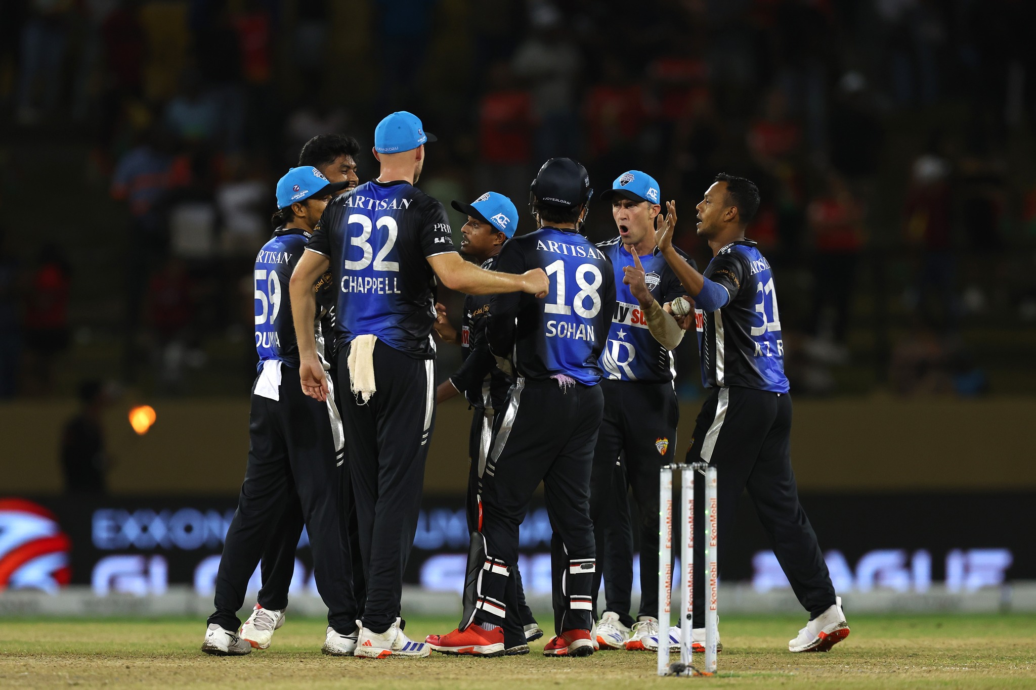 Rangpur Riders' players celebrate a wicket, RR