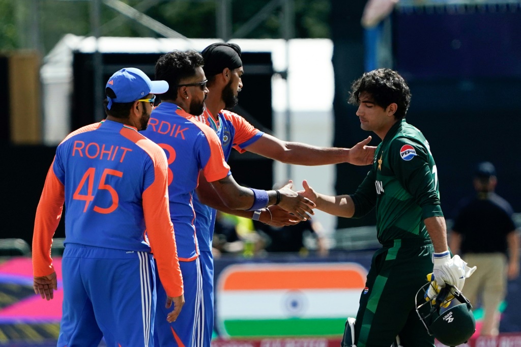 In spite of the political tensions, there has always been mutual respect between the Indian and Pakistani players