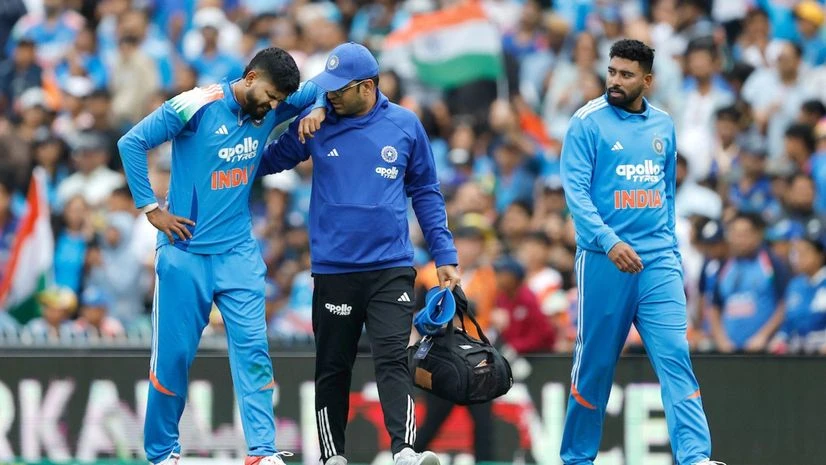 সহসাই মাঠে ফিরতে পারছেন না শ্রেয়াস