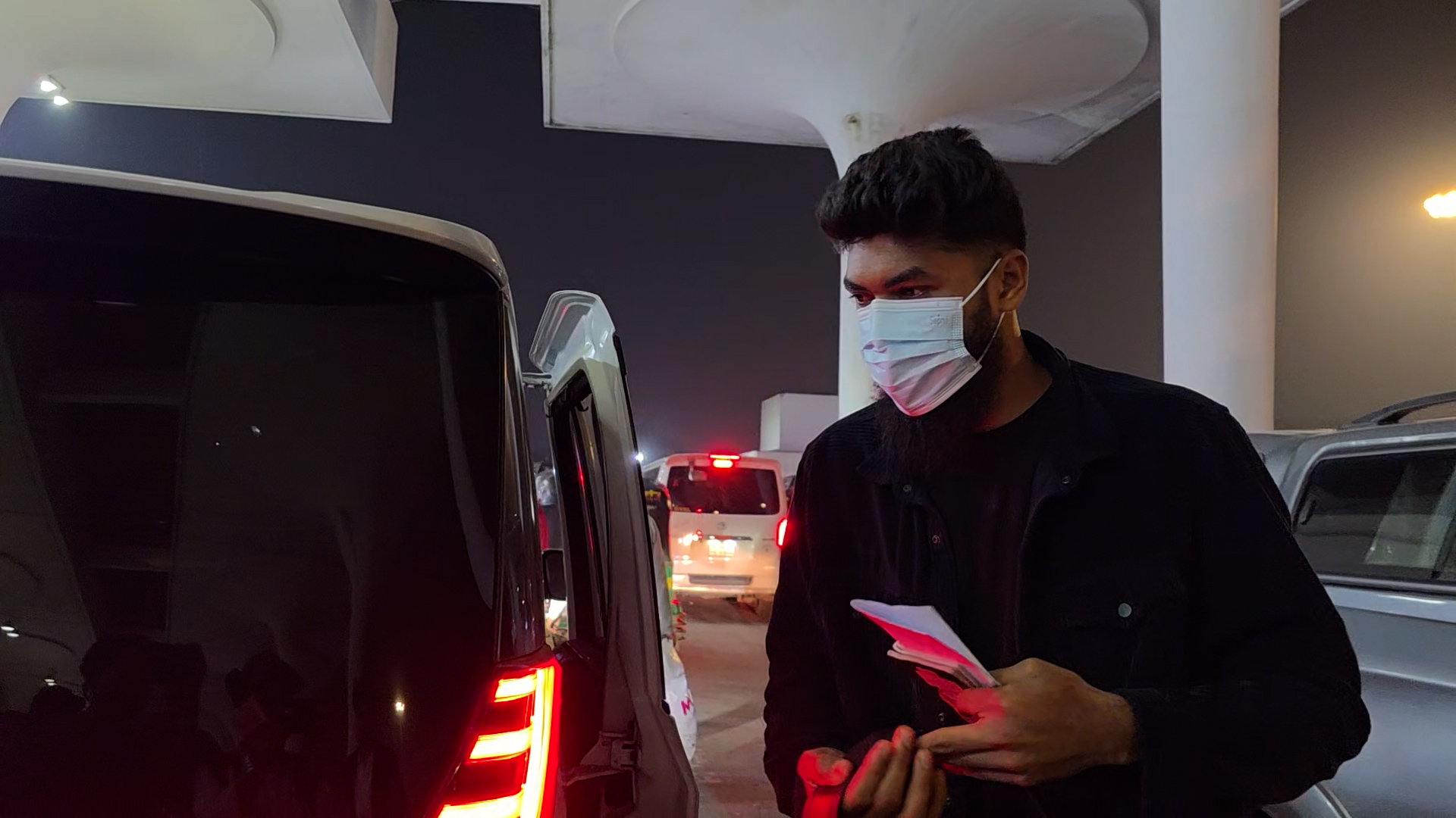 বিগ ব্যাশে খেলতে গেলেন রিশাদ