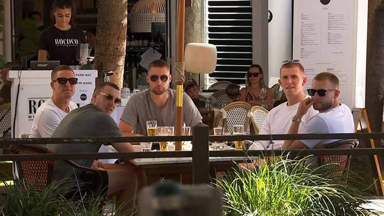 ক্রিকেটারদের বিরুদ্ধে সিরিজের মাঝে অতিরিক্ত মদ্যপানের অভিযোগ