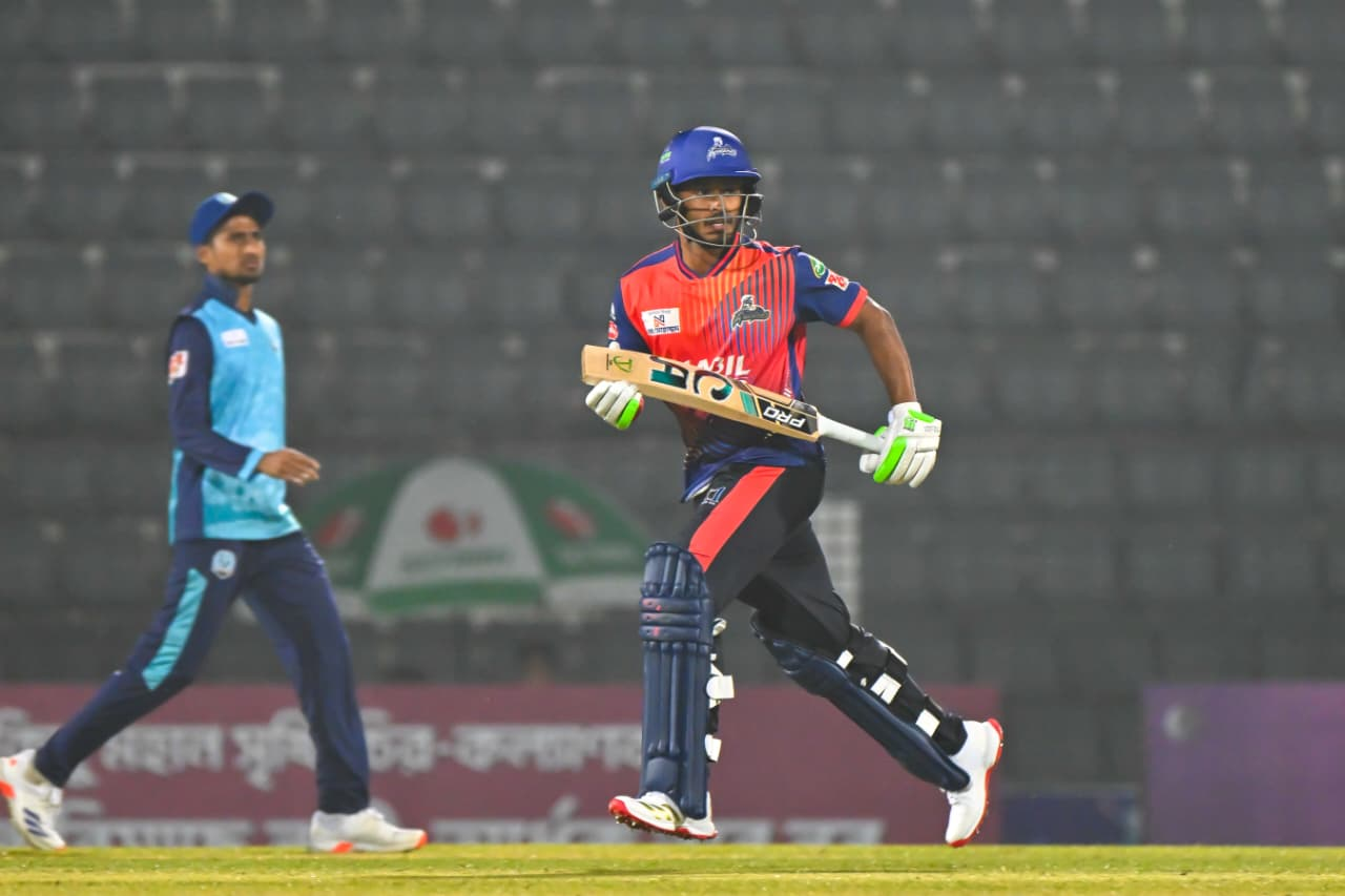 Tanzid Hasan Tamim in action